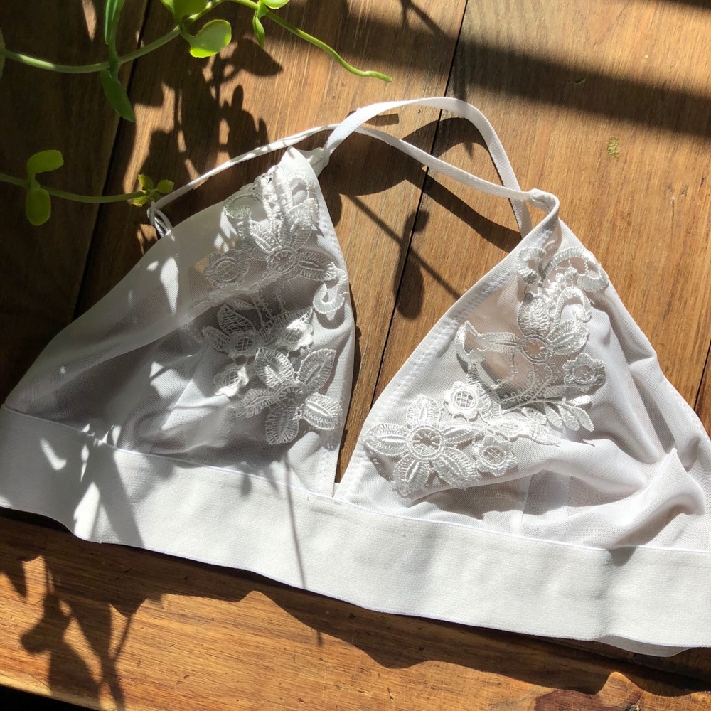 BOOHOO bralette